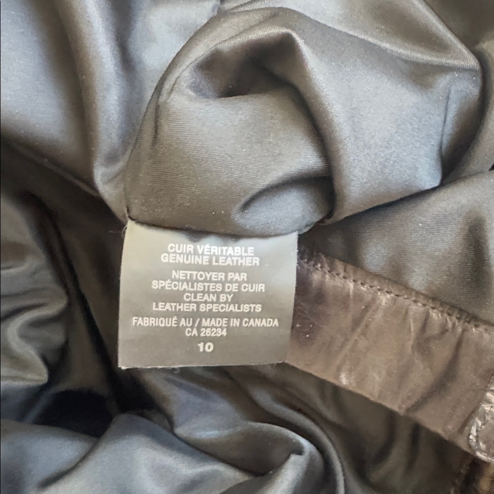 RAGBY NORTH AMERICA Genuine Leather Pants | Size 10 | Sleek Black Style - Picture 5 of 5